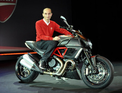 EICMA 2010: Prezentacja Ducati w Mediolanie